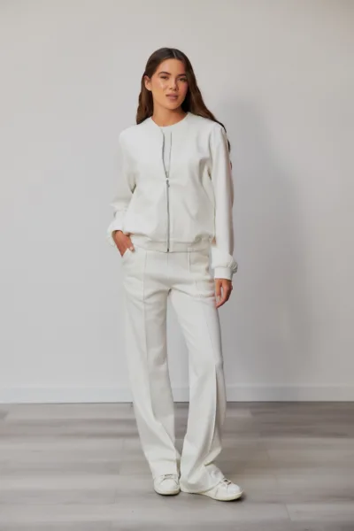Костюм жіночий Estilo повсякдений-casual трикотаж Lacosta молочний 02-099